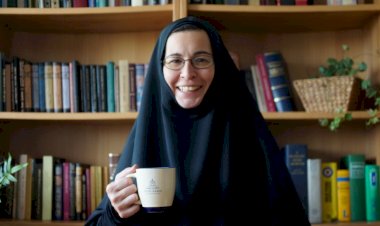 Монахиња Васа: Позив и оклевање