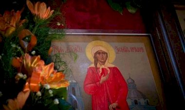 Акатист Светој Ксенији Петроградској (за оне који су у финансијским проблемима, лажно осуђени и прогањани)