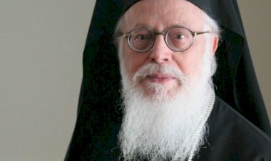 Албански архиепископ о Аја Софији: Ова одлука нас враћа у мрачна времена!