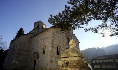 ТВ Храм: Живоносни Источник - Летња призренска духовна школа