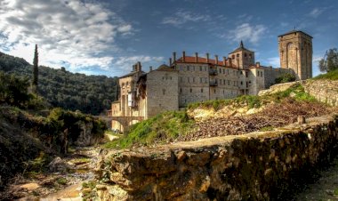 О ризници иконописа из 16. и 17. века манастира Хиландара