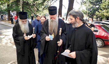 Митрополит Амфилохије: Ово суђење је суђење Светом Василију Острошком!