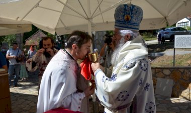 Владика Јован: Литургија је највећи лек!