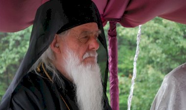 Представио се у Господу архимандрит Јован (Маричић), игуман манастира Тресије