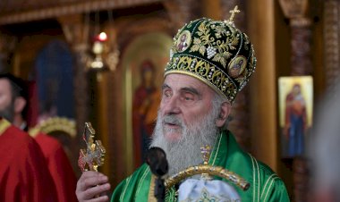 Патријарх Иринеј: Враћање Литургији - услов нашег опстанкa!
