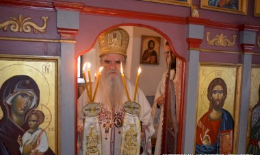 Митрополит Амфилохије: Молитва нас приближава Богу!