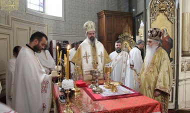 Епископ Иринеј: У суштини, сваки дан у животу Цркве, у животу света је Крстовдан!