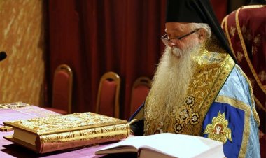 Саопштење за јавност: Митрополит Хризостом примљен на болничко лечење у Клиничко-болничком центру „Др Драгиша Мишовић“ у Београду