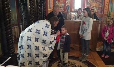 Старац Порфирије- Наше држање на Литургији