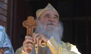 Божићни интервју Епископа крушевачког Господина Давида за дневне новине „Blic“