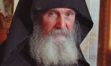 Свети старац Јефрем Аризонски: Где је братољубље?