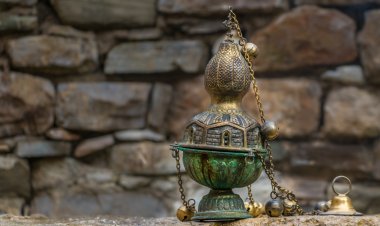 2.4.2021. У 21:30, УЖИВО МОЛИТВА ПРЕ СПАВАЊА И РАЗГОВОР СА ОЦЕМ ПРЕДРАГОМ ПОПОВИЋЕМ