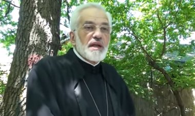 Љубављу постајемо а страхом нестајемо