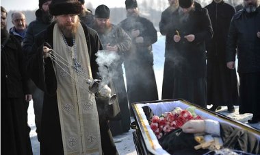 «Не тугујте као они који немају наде» (1 СОЛ. 4: 13)