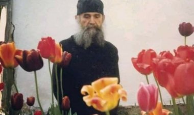 Архимандрит Василије ивиронски: Благодарност Богу