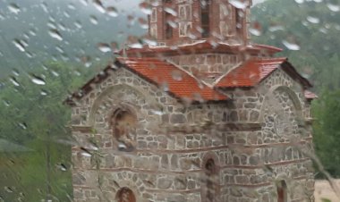 Грех отуђује људе од Бога и тиме их лишава заштите од сила зла