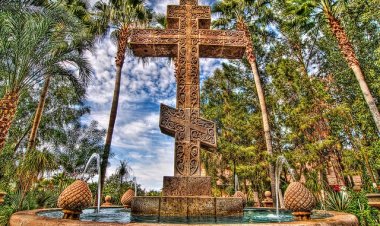 Бог тако заволе свет… Христос васкрсе!