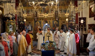 Литургијом у манастиру Савина обиљежена слава оснивача града Пренос моштију Светог архиђакона Стефана