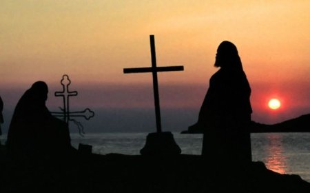 Шта симболише одећа монаха?