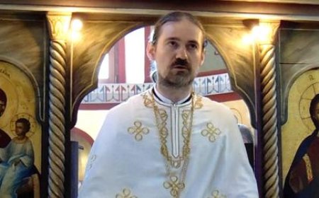 Ми за брата имамо Христа, Сина Божијег; ми за Оца имамо Бога, који нас је створио