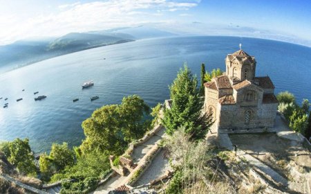 Црква проповеда о будућности, а не о прошлости