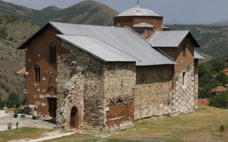 Хитно саопштење Епархије рашко-призренске поводом оружаног сукоба поред манастира Бањске