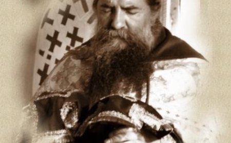 Шта ми на литургији приносимо