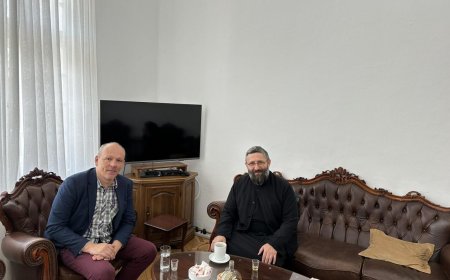 Директор Народног музеја Црне Горе Јакша Ћаласан посјетио Цетињску богословију