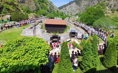 У Архангелима код Призрена почеле Видовданске свечаности: Добродошли у своју кућу