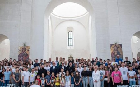 Просвјета и ЦО Мостар додијелили 182 стипендије и награде ученицима и студентима из Херцеговине