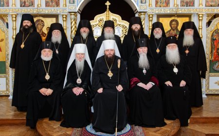 Митрополит Николај и посланство Руске православне заграничне цркве у посети Српској православној цркви