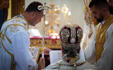 Епископ Методије служио Литургију у Расову