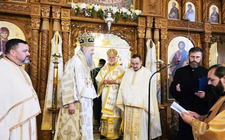 Патријарх Порфирије освештао Храм Светог архангела Михаила у Хамбургу