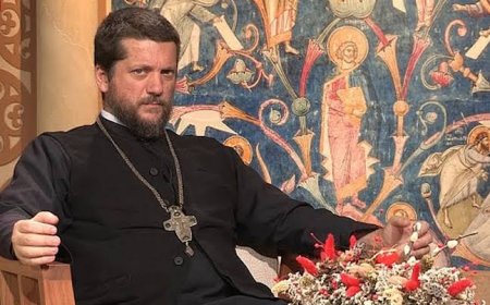 Божија Ријеч у јавном простору и на Градском тргу - о. Гојко Перовић