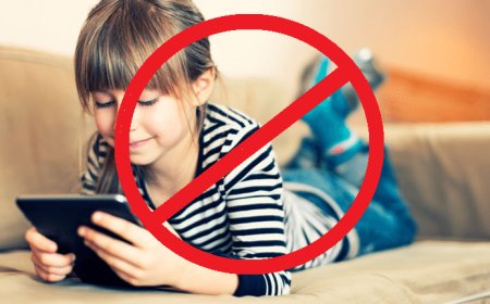 ЧЕТИРИ правила социјалног психолога о коришћењу телефона код деце