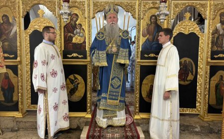 Митрополит Јоаникије: Икона Тројеручица везује нас за она света мјеста одакле је потекла наша вјера