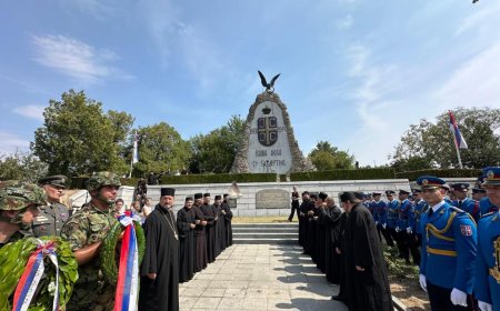 Патријарх Порфирије: Животом и делима враћамо дуг и показујемо захвалност јунацима са Цера