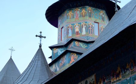 Зашто треба обилазити света места?