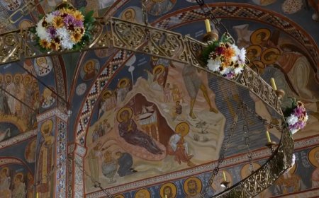 O кашњењу на почетак службе Божије