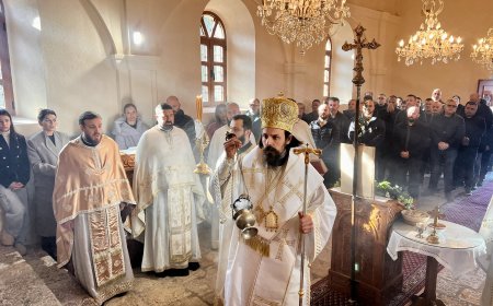 Архијерејска литургија у помен протојереју Јову Крстићу у Наљежићима