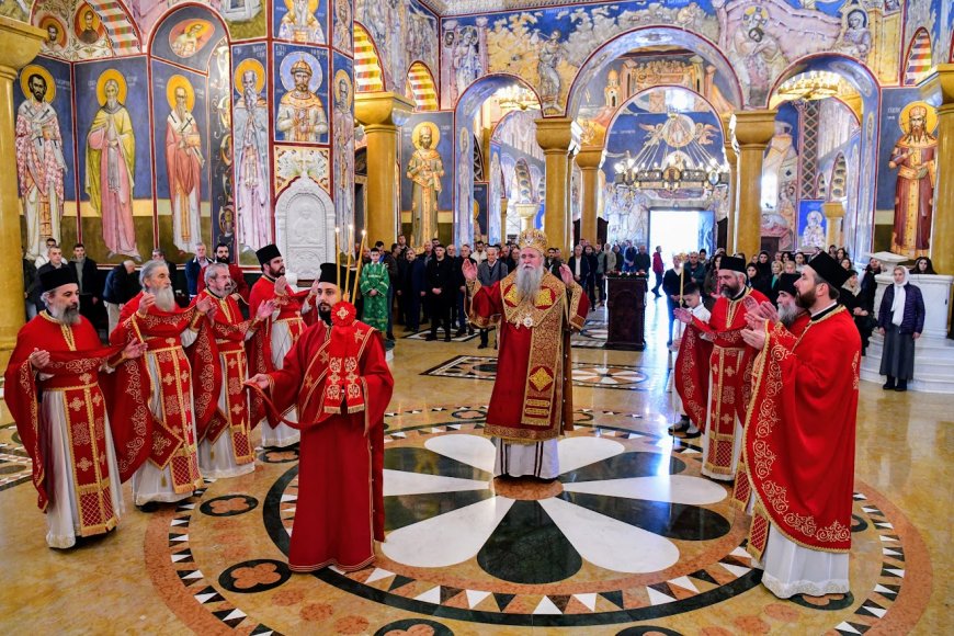 Митрополит Јоаникије у Бару: Архиепископ албански Анастасије велика личност нашег времена