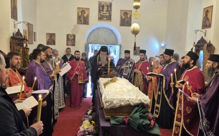 Сахрањен о. Остоја Остојић; опијело служио Митрополит Јоаникије
