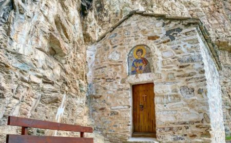 Самооправдавање и самоугађање