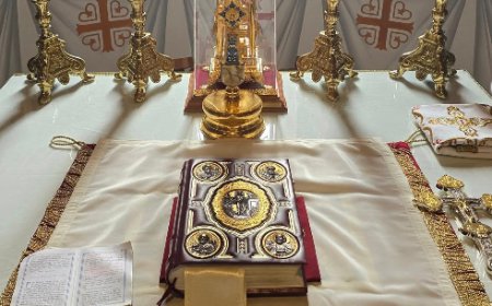 Велика је и свесвета књига – Јеванђеље!