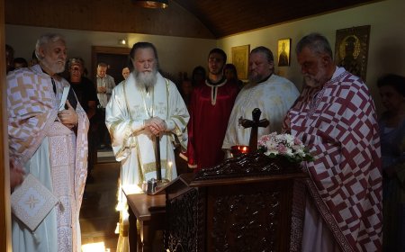 Видовдан молитвено прослављен у Јован Долу, богослужио Владика Јован (Пурић)