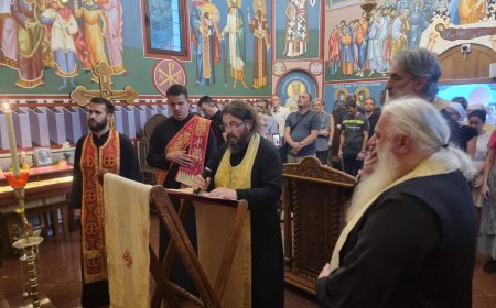 Херцег Нови: Акатист Св. Серафиму Саровском и помен Слободану Голубовићу