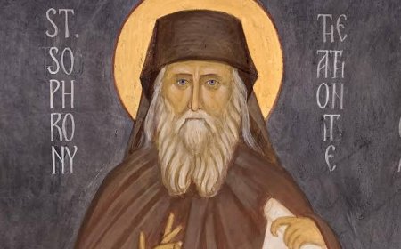 Шта је глупост савременог друштва?