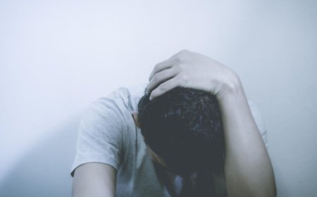 Само се од туге умире