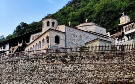 Црква није одговорна одговорна за све што чине људи који себе називају хришћанима