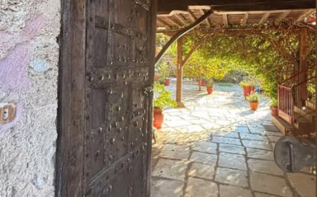 Бог нам увек даје довољно светла да не одустанемо